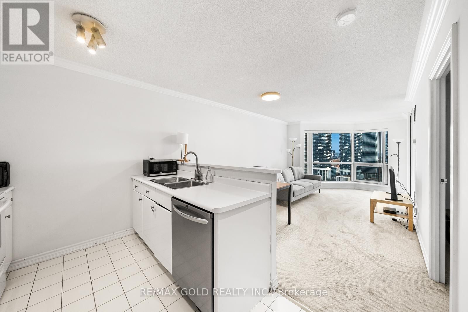 Property Photo:  10 Yonge Street 2710  ON M5E 1R4 