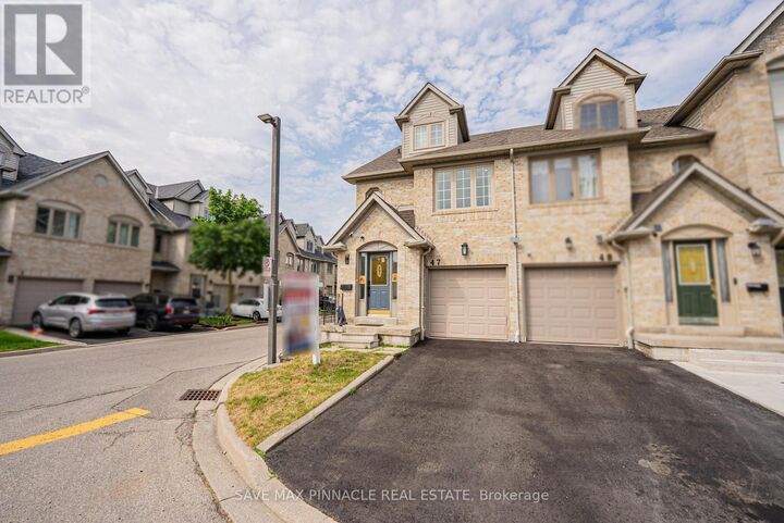 Property Photo:  1292 Sherwood Mills Boulevard 47  ON L5V 2G8 