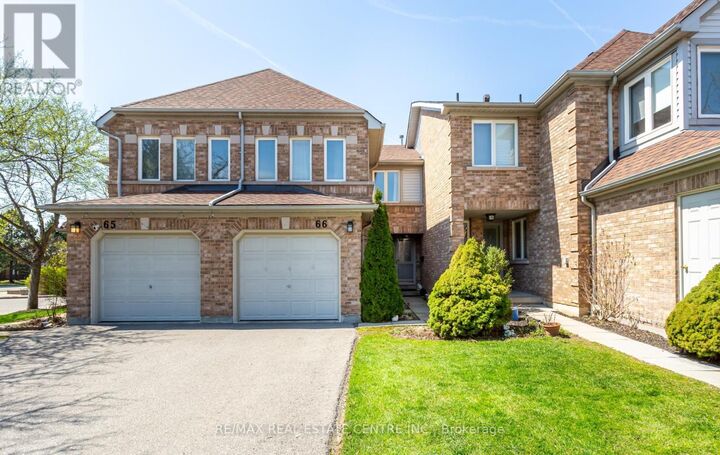 Property Photo:  2555 Thomas Street 66  ON L5M 5P6 