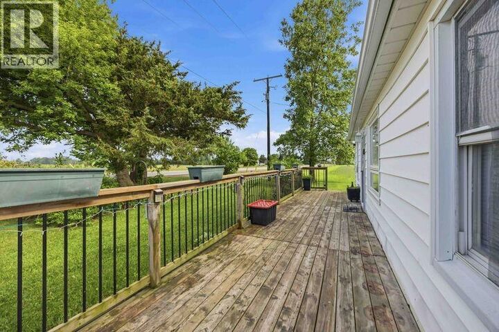 Property Photo: 4017 Lakeshore Road ON N0N 1E0