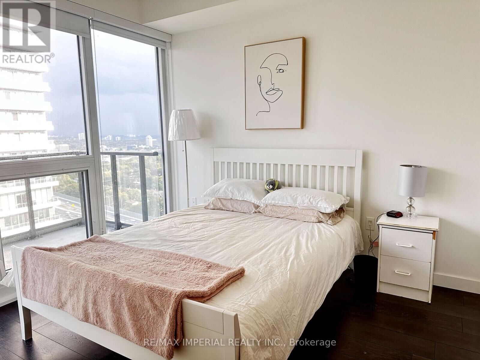 Property Photo: 95 McMahon Drive 2601 ON M2K 0H2