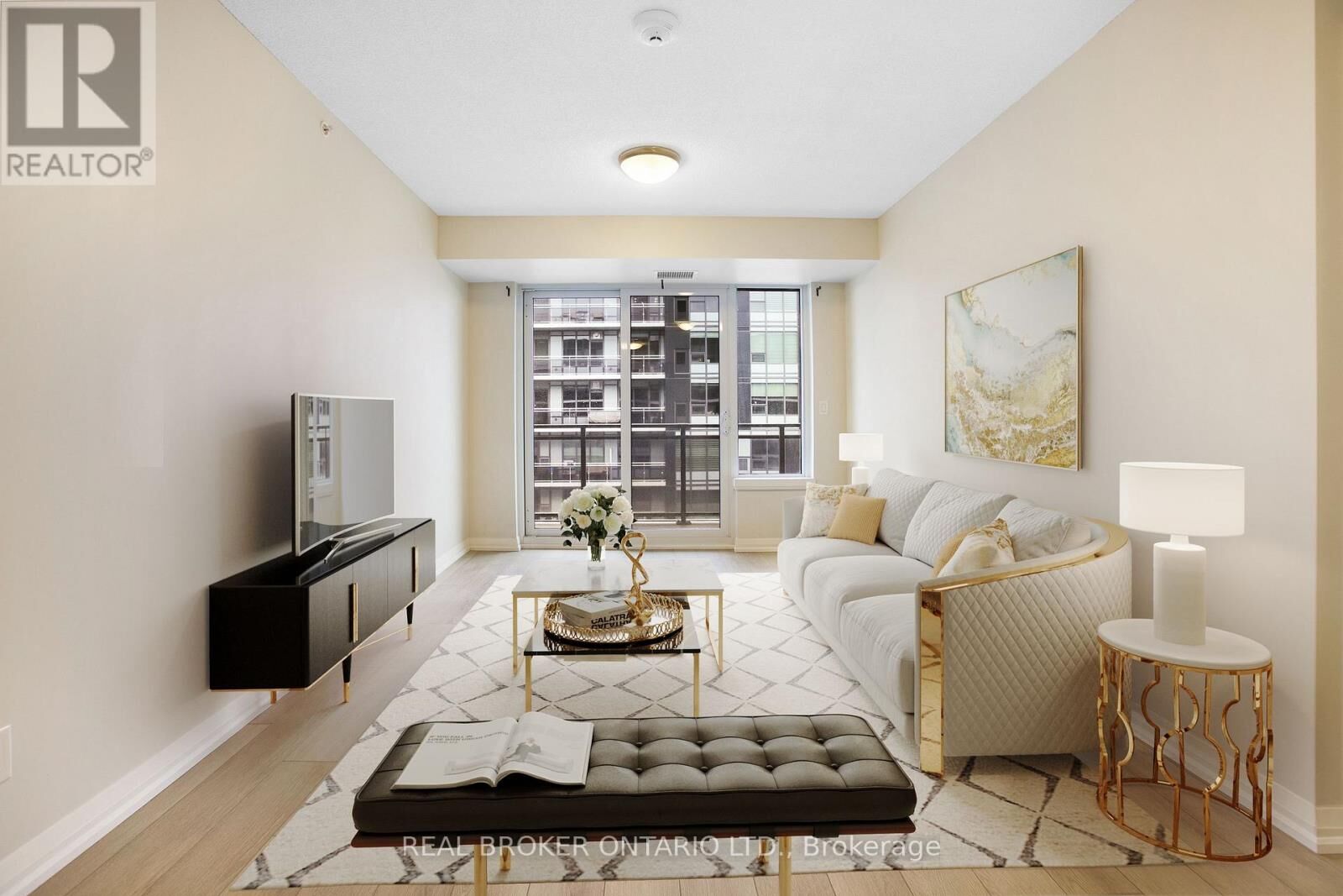 Property Photo:  53 Arthur Street South 802  ON N1E 5K2 