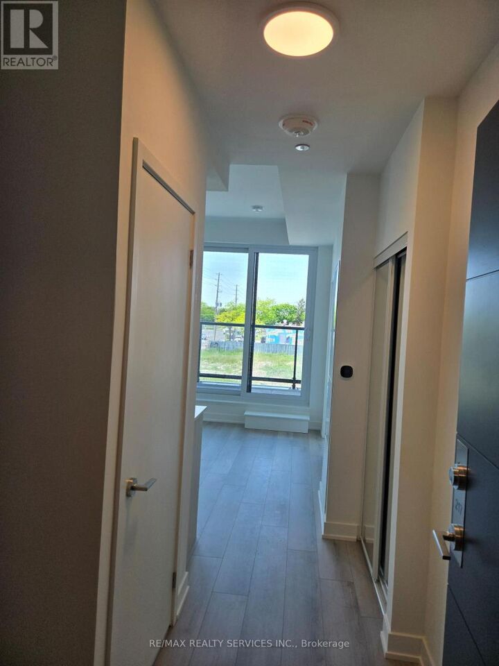 Property Photo: 20 Deans Drive 217 ON M1L 0J7