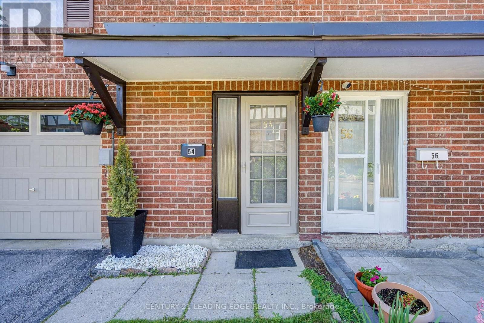 Property Photo: 331 Trudelle Street 54 ON M1J 3J9