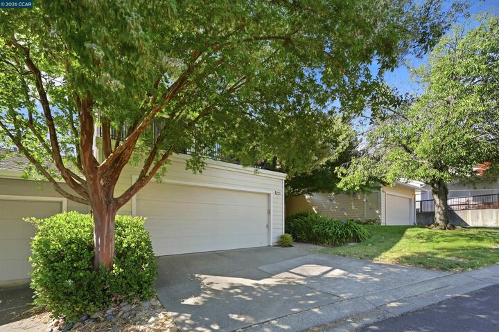 Property Photo:  1442 Quail View Cir  CA 94597 
