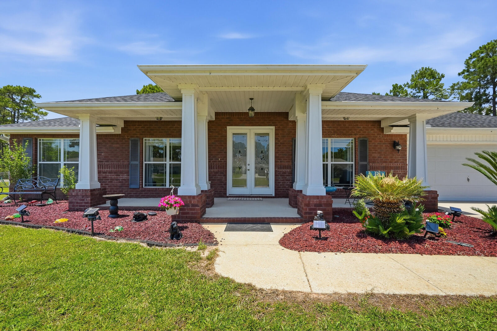 Property Photo: 7808 Fenwick Street FL 32566