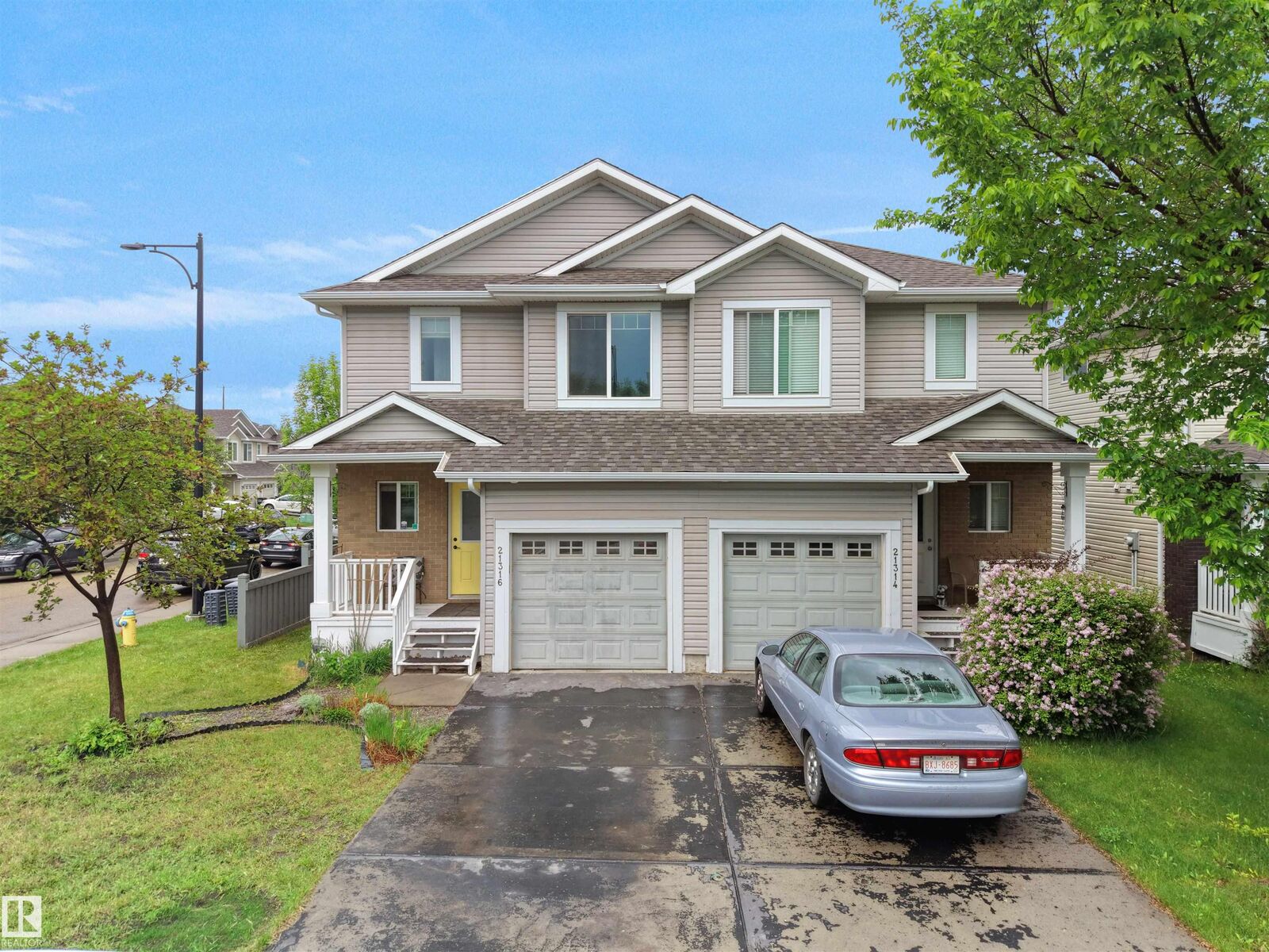 Property Photo:  21316 45A Avenue NW  AB T6M 0H1 
