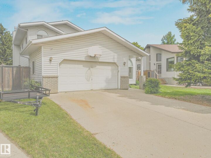 Property Photo:  8121 188A Street NW  AB T5T 5A8 