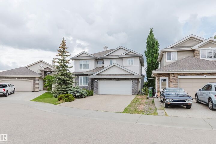 Property Photo:  20524 58 Avenue NW  AB T6M 2Z5 