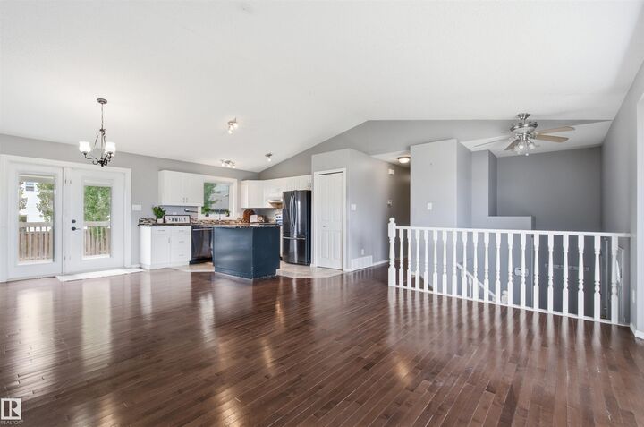 Property Photo:  2612 6 Avenue  AB T9M 2C7 