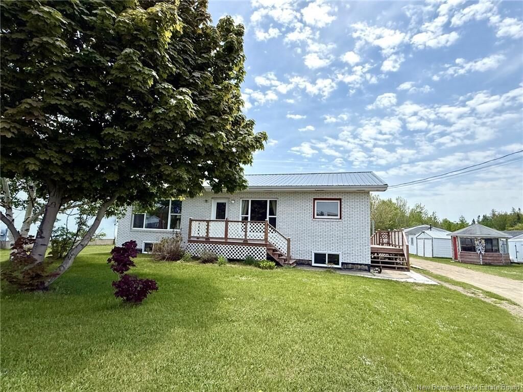 Property Photo: 1530 Rue Chatillon NB E8N 1S7