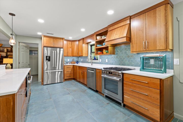 Property Photo:  318 Cutler Avenue  AL 35984 