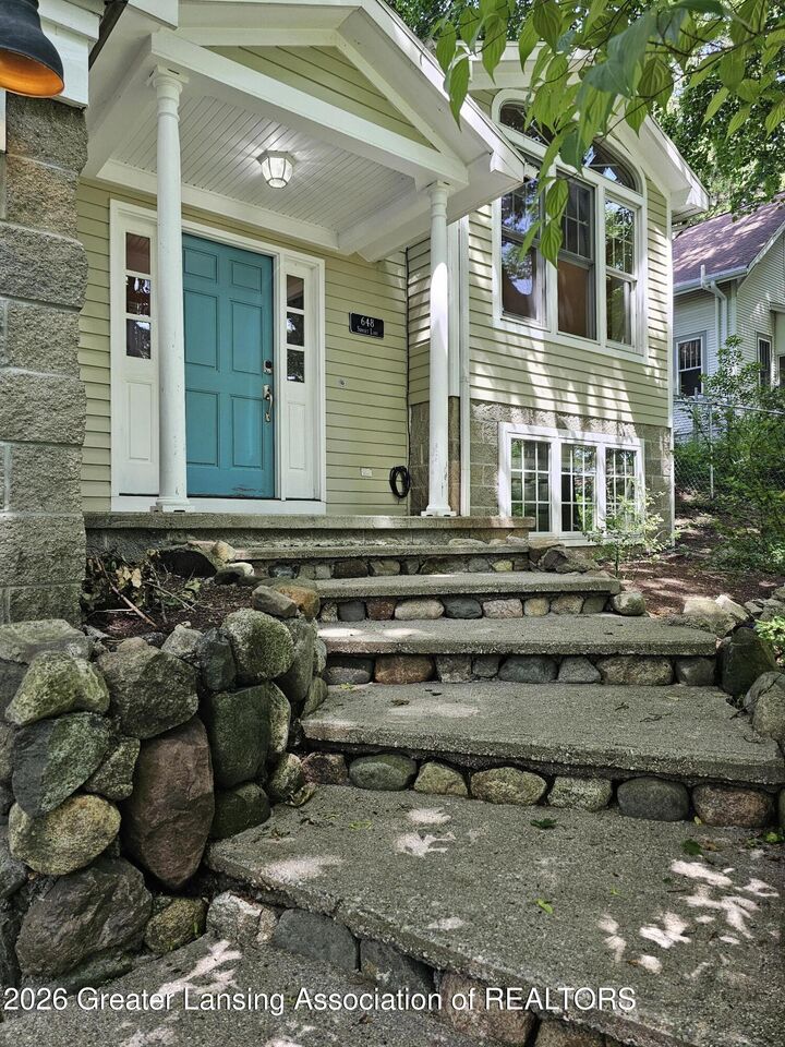 Property Photo: 648 Sunset Lane MI 48823