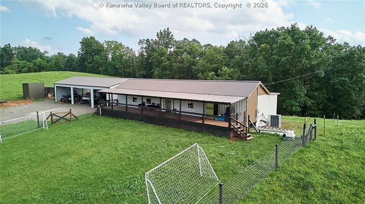 Property Photo: 1312 Manilla Ridge Road WV 25123