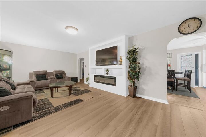 Property Photo:  710 Jefferson Street  PA 18052 