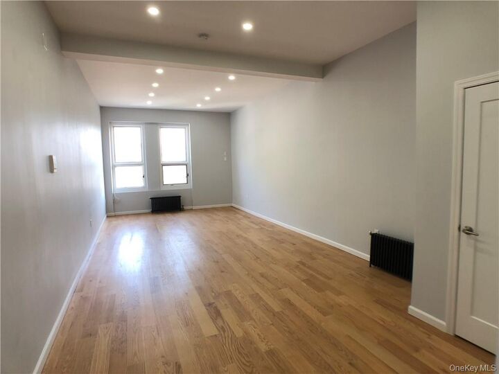 Property Photo:  168-170 Myrtle Boulevard B  NY 10538 