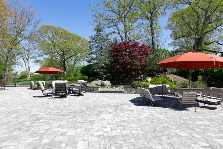 Property Photo:  83 Cliff Road  NY 11777 