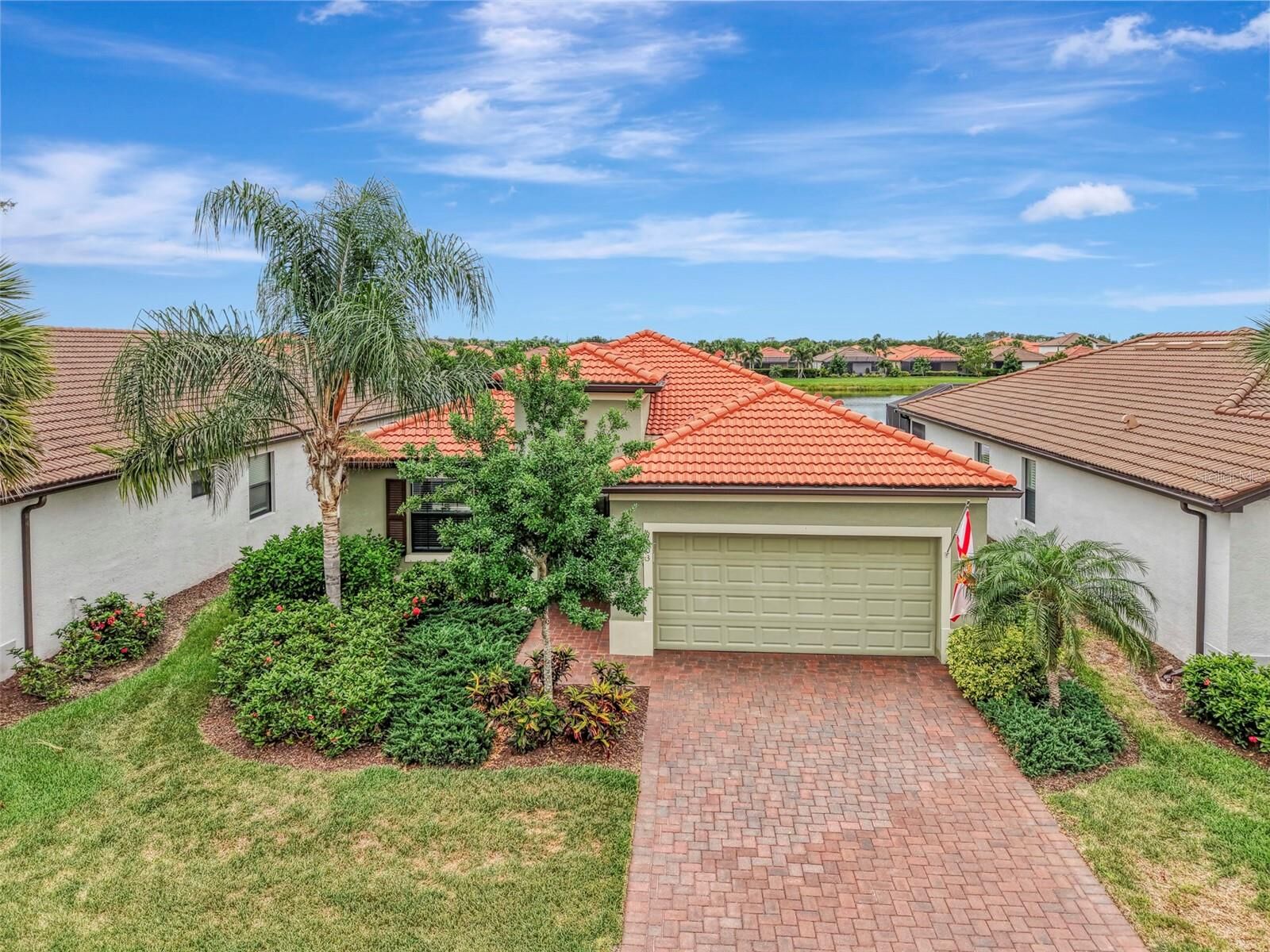 Property Photo:  9903 Wingood Drive  FL 34292 