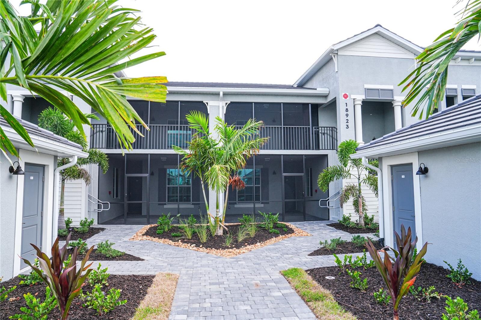 Property Photo:  18923 Scallop Loop 201  FL 34202 