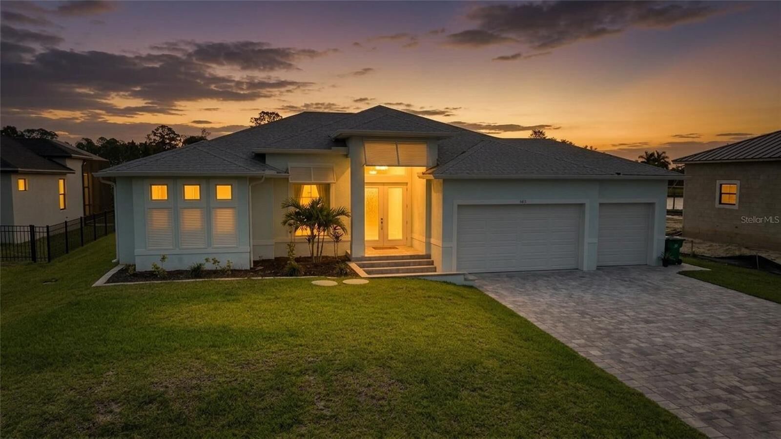Property Photo:  1411 Liggett Circle  FL 33953 