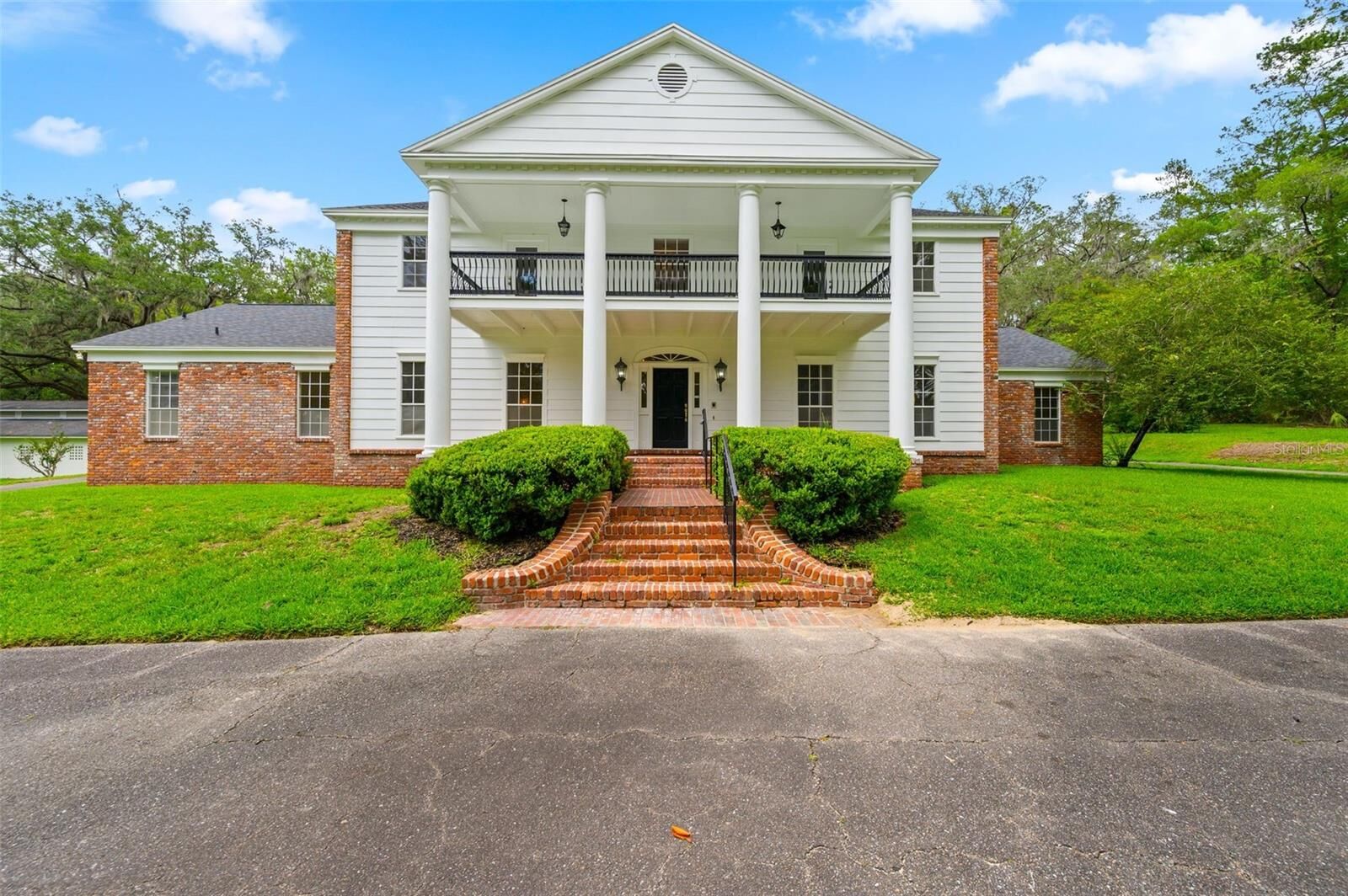 Property Photo:  7216 NW 20th Place  FL 32605 