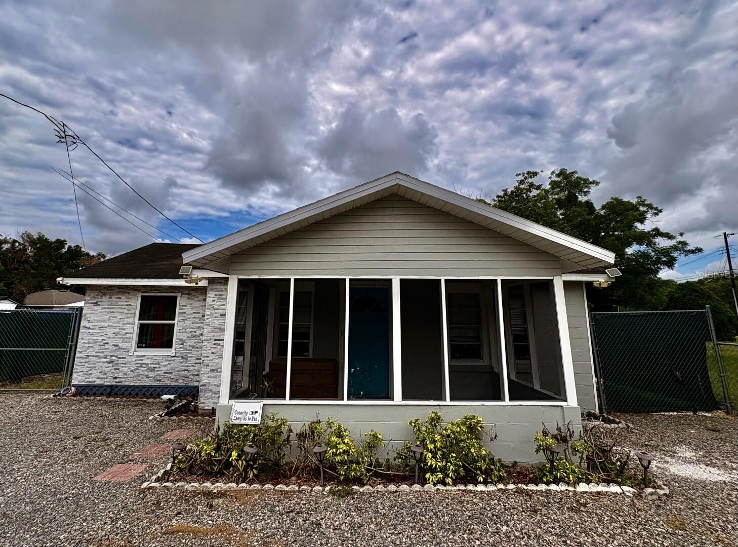 Property Photo: 5415 Old Highway 37 FL 33811