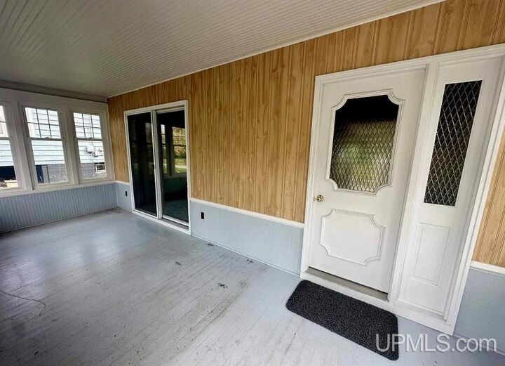 Property Photo: 747 S Pine Street MI 49849