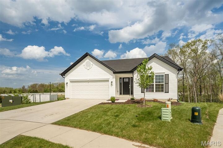 Property Photo: 342 Cumberland Court MO 63380