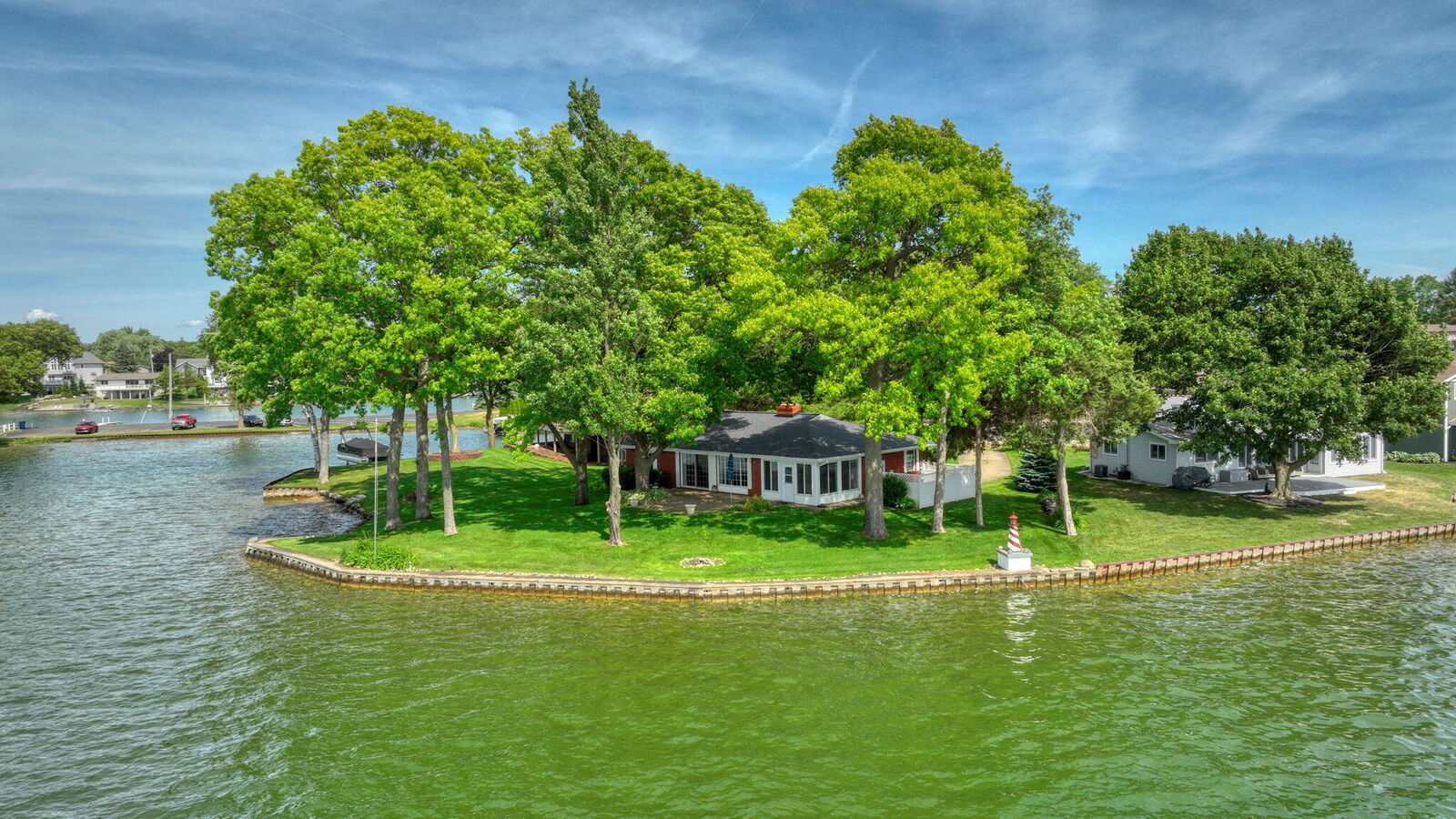 Property Photo: 188 Hawthorne Drive MI 49230