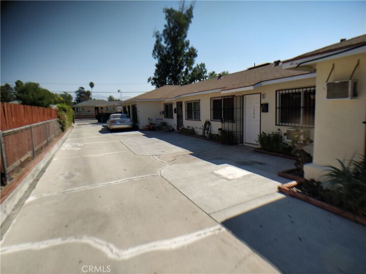 Property Photo:  1364 Bell Street  CA 92404 