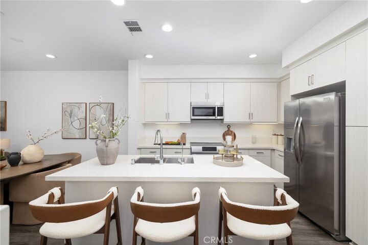Property Photo:  419 Falcon Place  CA 91723 