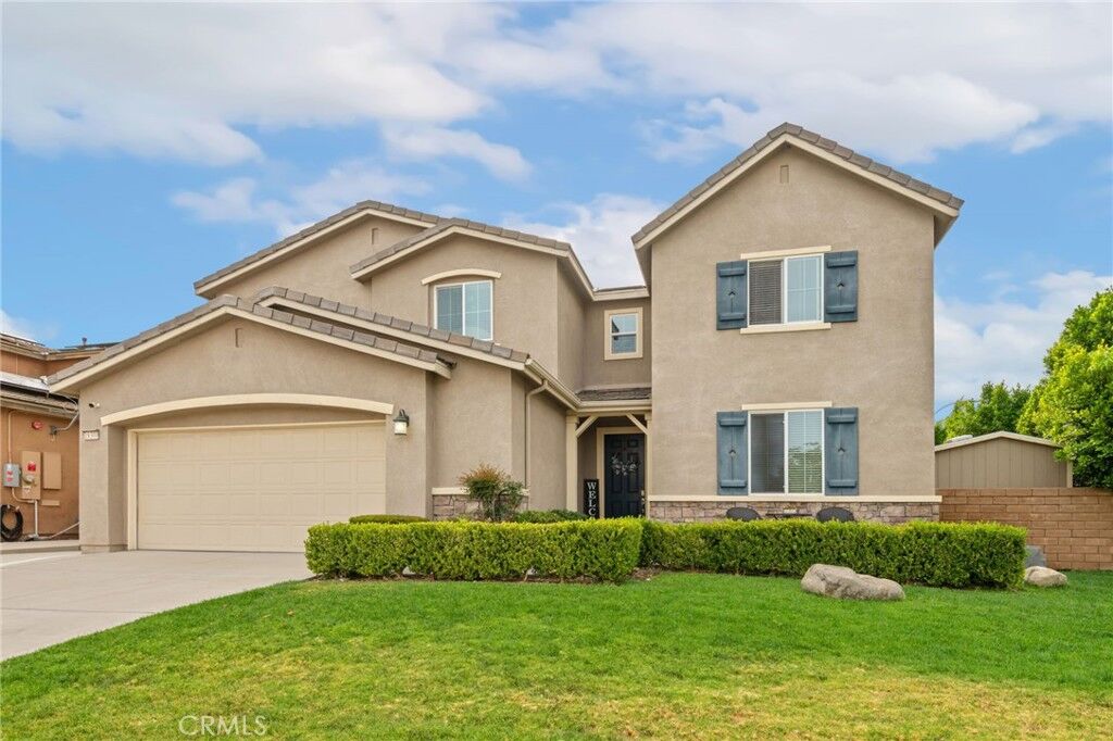 Property Photo:  18300 Long Leaf Pine Court  CA 92407 