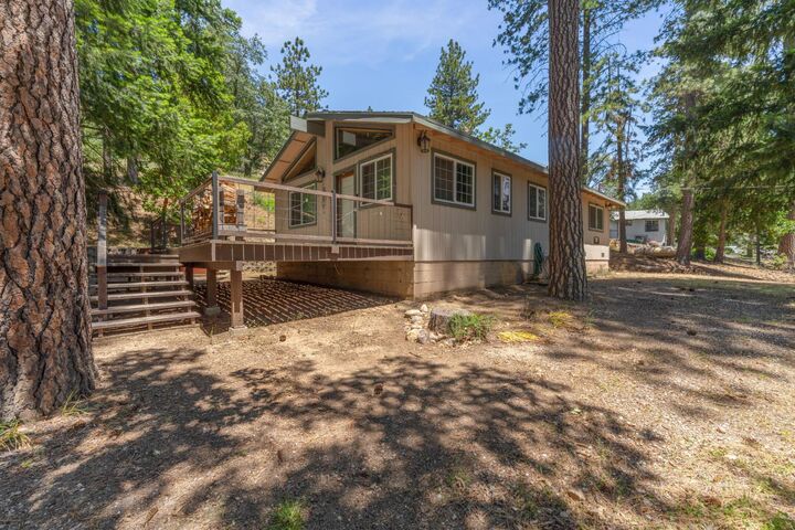 Property Photo: 5341 Edelweiss Way CA 95726