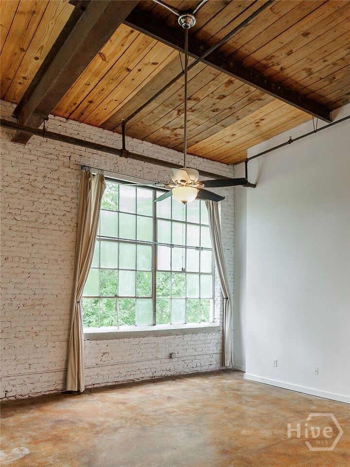 Property Photo: 585 White Circle 504 GA 30605