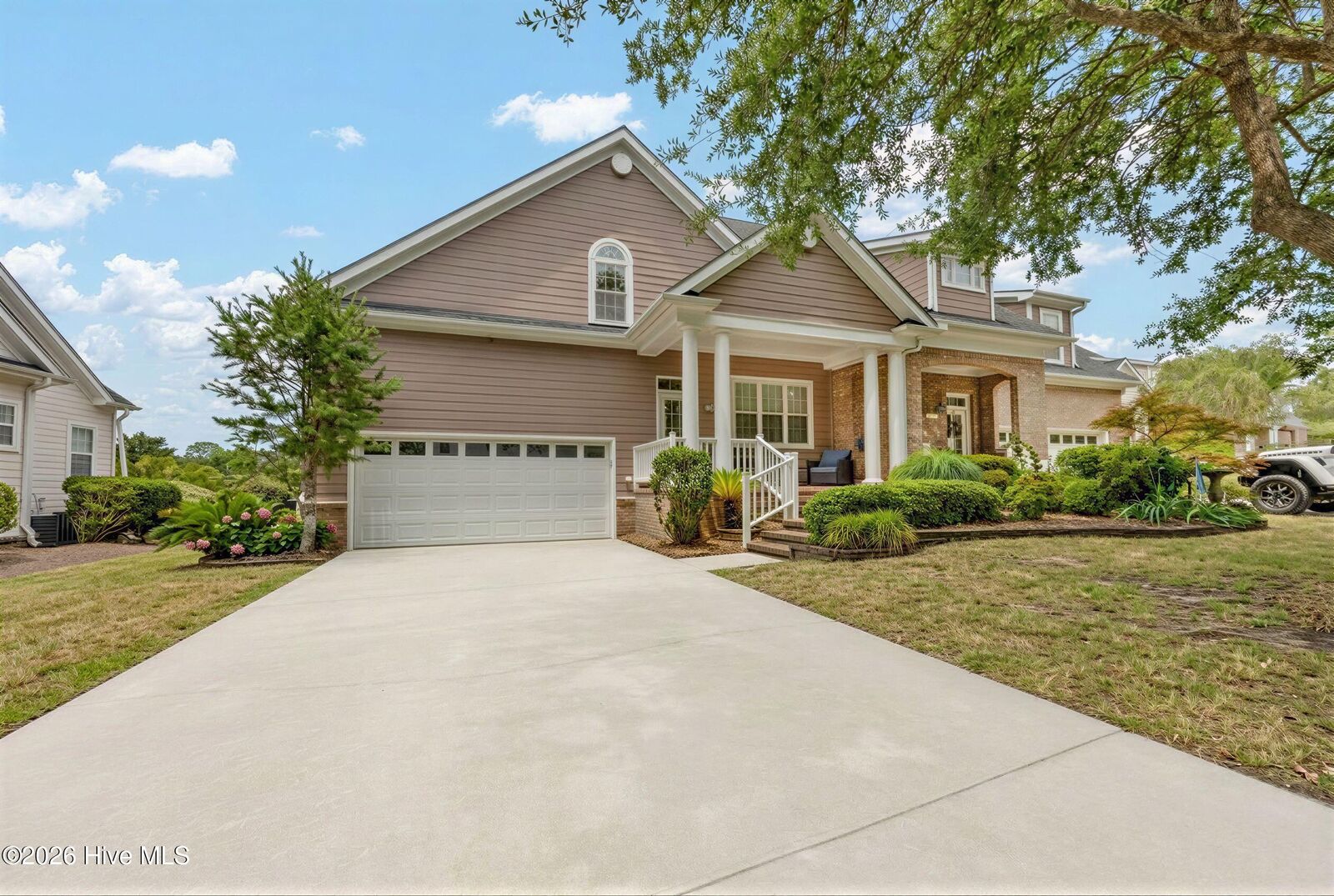 Property Photo: 7409 Promontory Court NC 28412