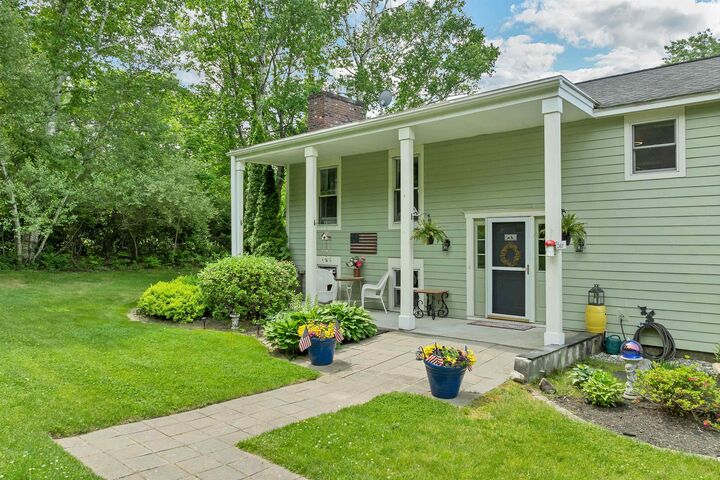 Property Photo:  7 Barnard Ridge Road  NH 03253 