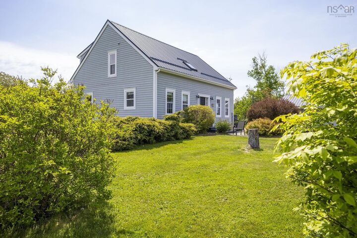 Property Photo: 19 Sandy Cove Lane NS B0K 1H0