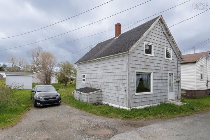 Property Photo:  6 Miles Lane  NS B1A 1M9 