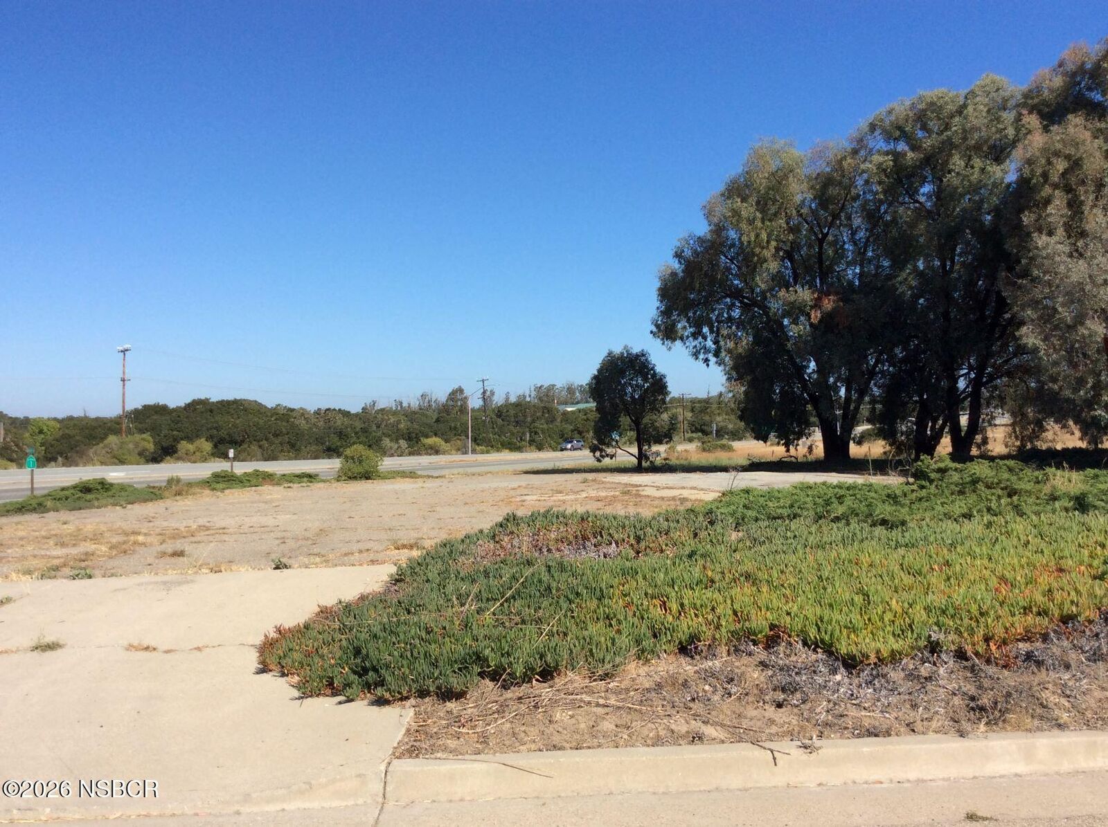 Property Photo:  2611 California 1  CA 93436 