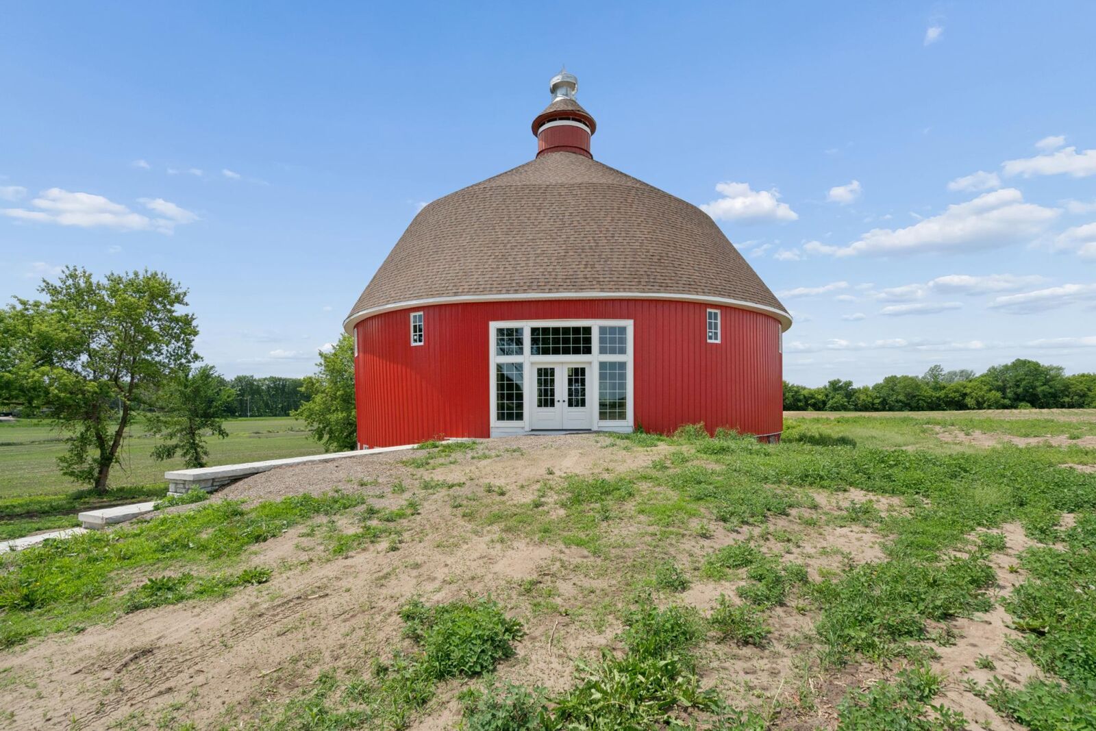 Property Photo:  Xxxxx Hassan Parkway  MN 55374 