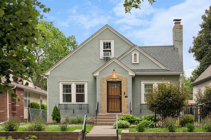 Property Photo: 3350 Xerxes Avenue N MN 55412
