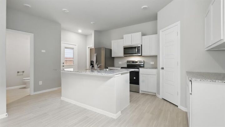 Property Photo: 3032 Maple Orchard Lane TX 76140