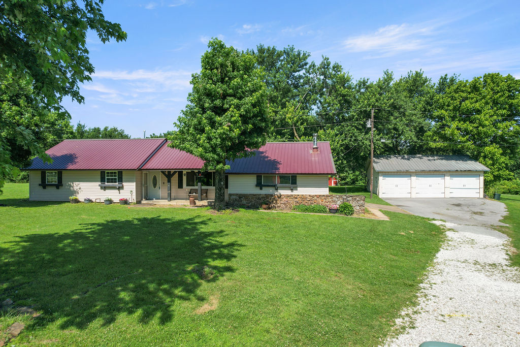 Property Photo:  3194 N 56th Street  AR 72762 