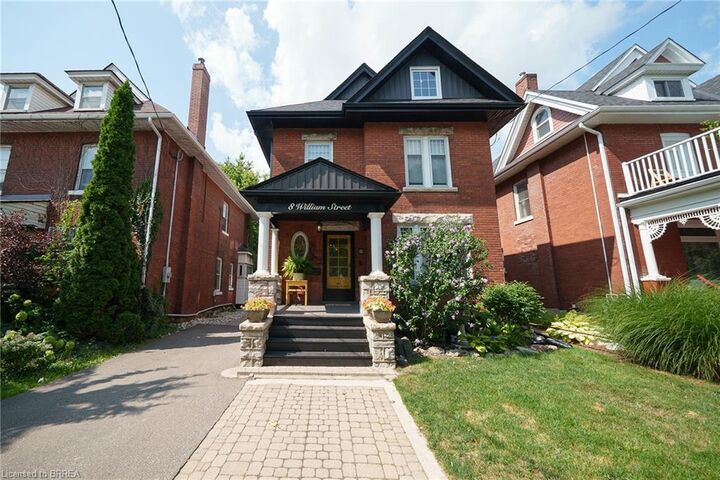 Property Photo:  8 William Street  ON N3T 3K1 