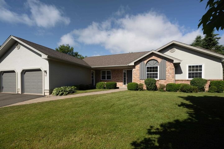 Property Photo: 77 Parkside Drive PE C1E 1M8
