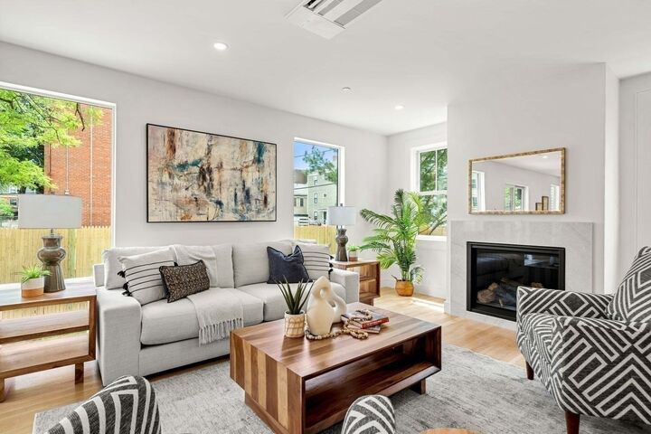Property Photo:  24 Wendell Street 4  MA 02138 