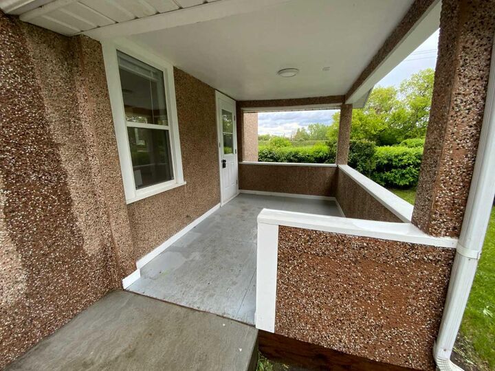 Property Photo: 138 Trochu Avenue AB T0M 2C0