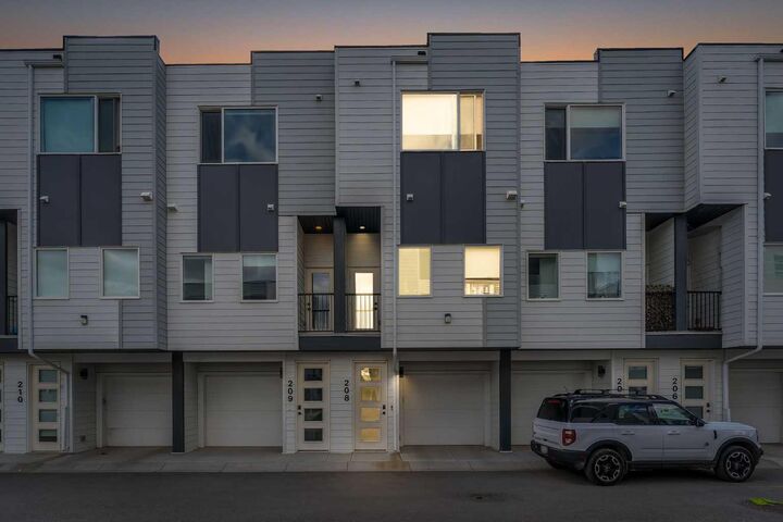 101 Panatella Square NW 208 — photo 1