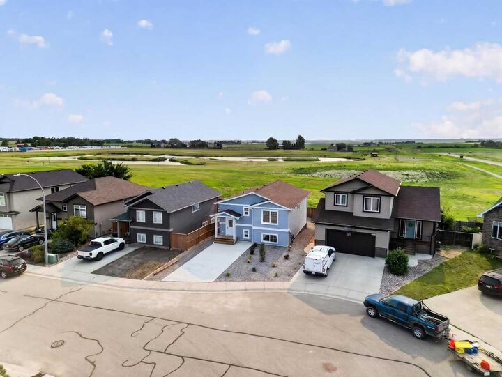 Property Photo: 4605 7 Street AB T0L 0V0