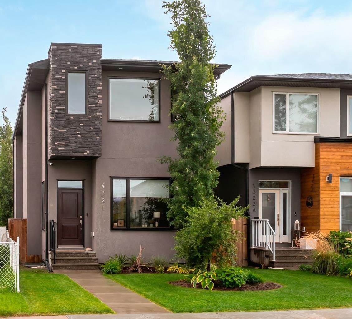 Property Photo:  4321 72 Street NW  AB T3B 2L1 